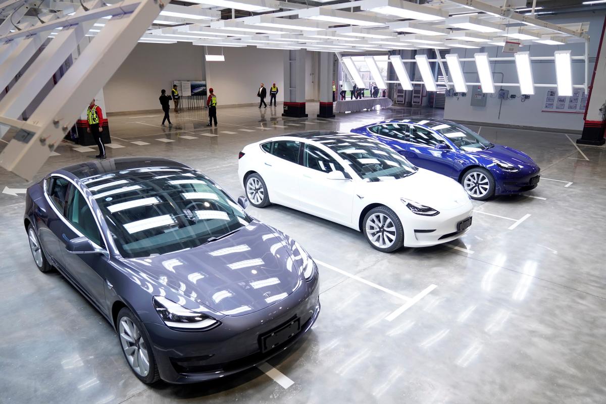 Електромобілі Tesla в Норвегії відправляють на звалище через 6–7 років Електромобілі Tesla в Норвегії відправляють на звалище через 6–7 років