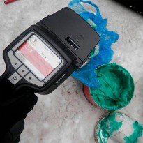 Man detained at Donbas checkpoint, caught trying to smuggle C4 explosive from occupied area (Photo)