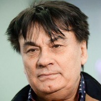 Под Москвой подстрелили известного российского певца