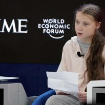 У нас осталось мало времени: Грета Тунберг в Давосе призвала мир приложит больше усилий для защиты климата (фото)