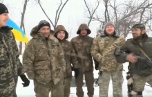Українські військові на Донбасі записали привітання з Різдвом (відео)