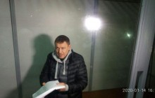 Подозреваемому в убийстве Окуевой избрали меру пресечения: на суде его усиленно охраняли