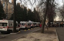 "Всіх одразу в реанімацію": до Києва прибув борт з пораненими на Донбасі військовими (фото)