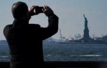 Армія США запропонувала захистити Нью-Йорк від руйнівних штормів гігантською стіною
