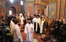 В Киеве состоялась панихида по погибшим в Донецком аэропорту воинам-киборгам (фото, видео)