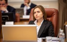 "Неудачная формулировка": Новосад оправдалась за свои слова о низкой зарплате