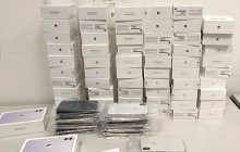 В "Борисполе" в забытом багаже нашли iPhone и наушники Apple Air Pods почти на два миллиона гривень (фото)