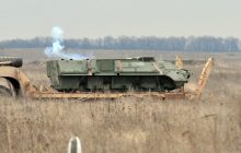На Харьковщине корпуса БТР, в которых нашли трещины, прошли испытание бронебойными пулями (фоторепортаж, видео)