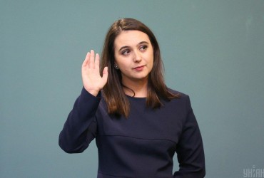 Мендель заявила, що в Україні є українська російська мова