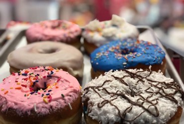 Швидкі пончики без цукру на сніданок: Олівер розкрив рецепт з доступних продуктів