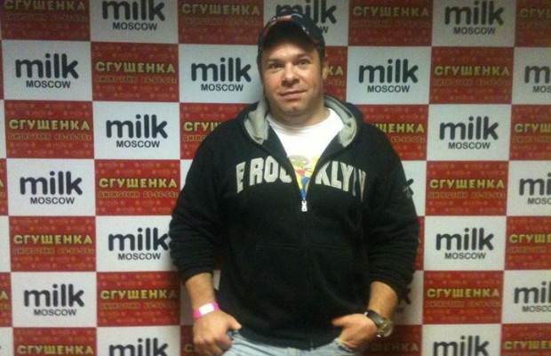 Помер учасник популярного в кінці 90-х гурту "140 ударов в минуту" (відео)