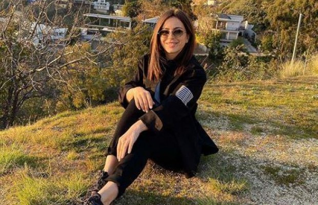 Помолоділа Ані Лорак здивувала новим "луком" (фото)