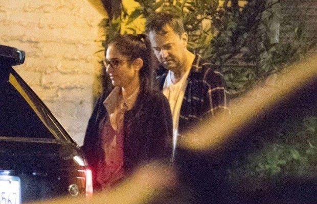 50-річний Чендлер з "Друзів" закрутив роман з дівчиною молодшою на 22 роки (фото)