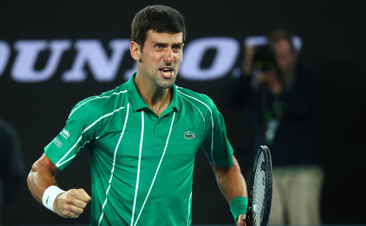 Джокович зачехлил ракетку и едет домой с Australian Open / фото REUTERS Джокович зачехлил ракетку и едет домой с Australian Open / фото REUTERS