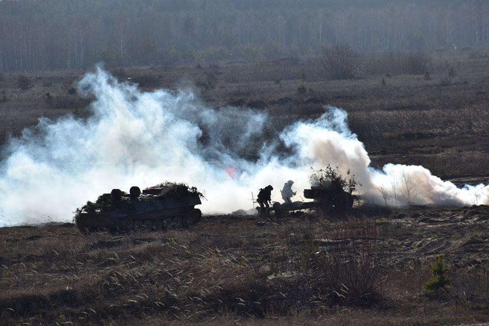 Військовослужбовці ООС дали відсіч ворожій активності / Фото facebook.com/GeneralStaff.ua/ Військовослужбовці ООС дали відсіч ворожій активності / Фото facebook.com/GeneralStaff.ua/