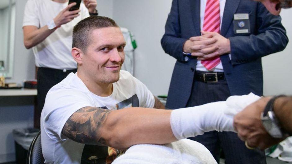 Усика задели слова ветерана АТО / фото: instagram.com/usykaa Усика задели слова ветерана АТО / фото: instagram.com/usykaa