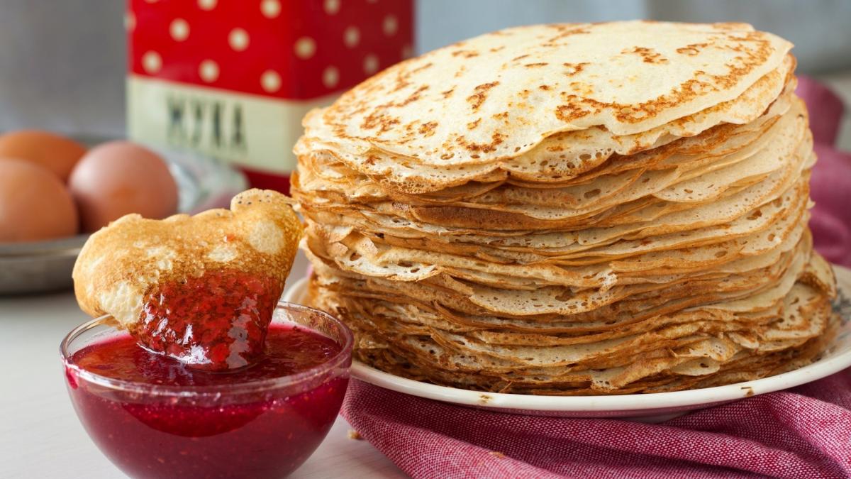 Вкусные блины на молоке / vkusreceptov.ru Вкусные блины на молоке / vkusreceptov.ru