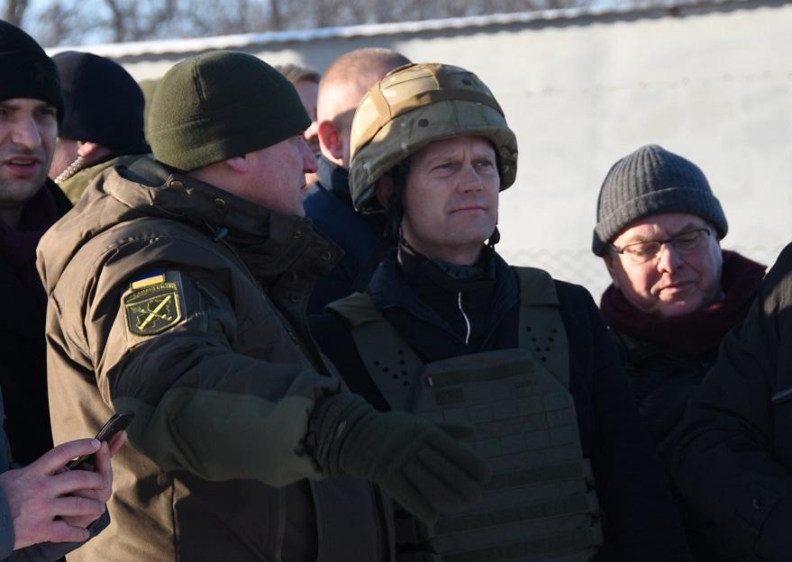 Кофод во главе датской делегации посетил Донбасс \ Joint Forces Operation Кофод во главе датской делегации посетил Донбасс \ Joint Forces Operation