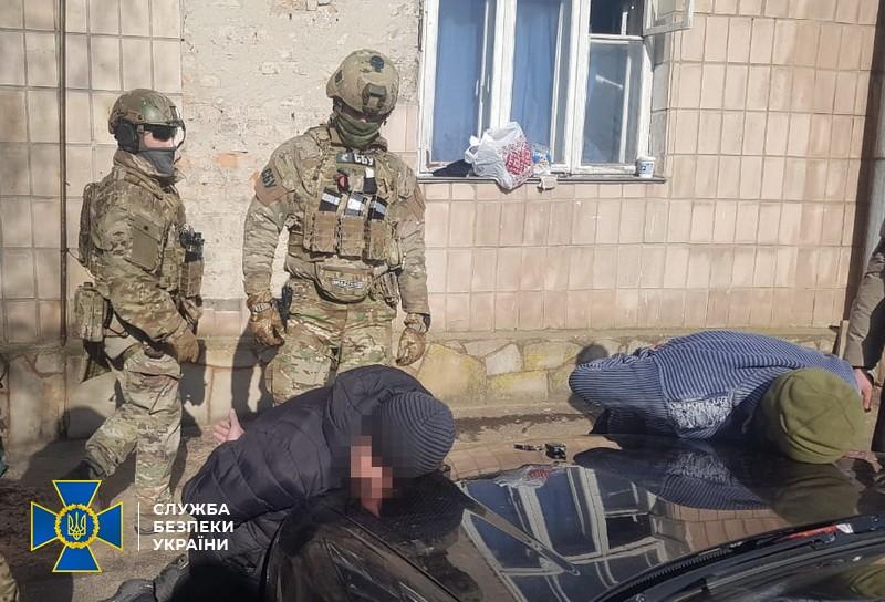 Организатор "заказал" местного активиста, который противодействовал незаконной добыче янтаря / фото ssu.gov.ua Организатор "заказал" местного активиста, который противодействовал незаконной добыче янтаря / фото ssu.gov.ua