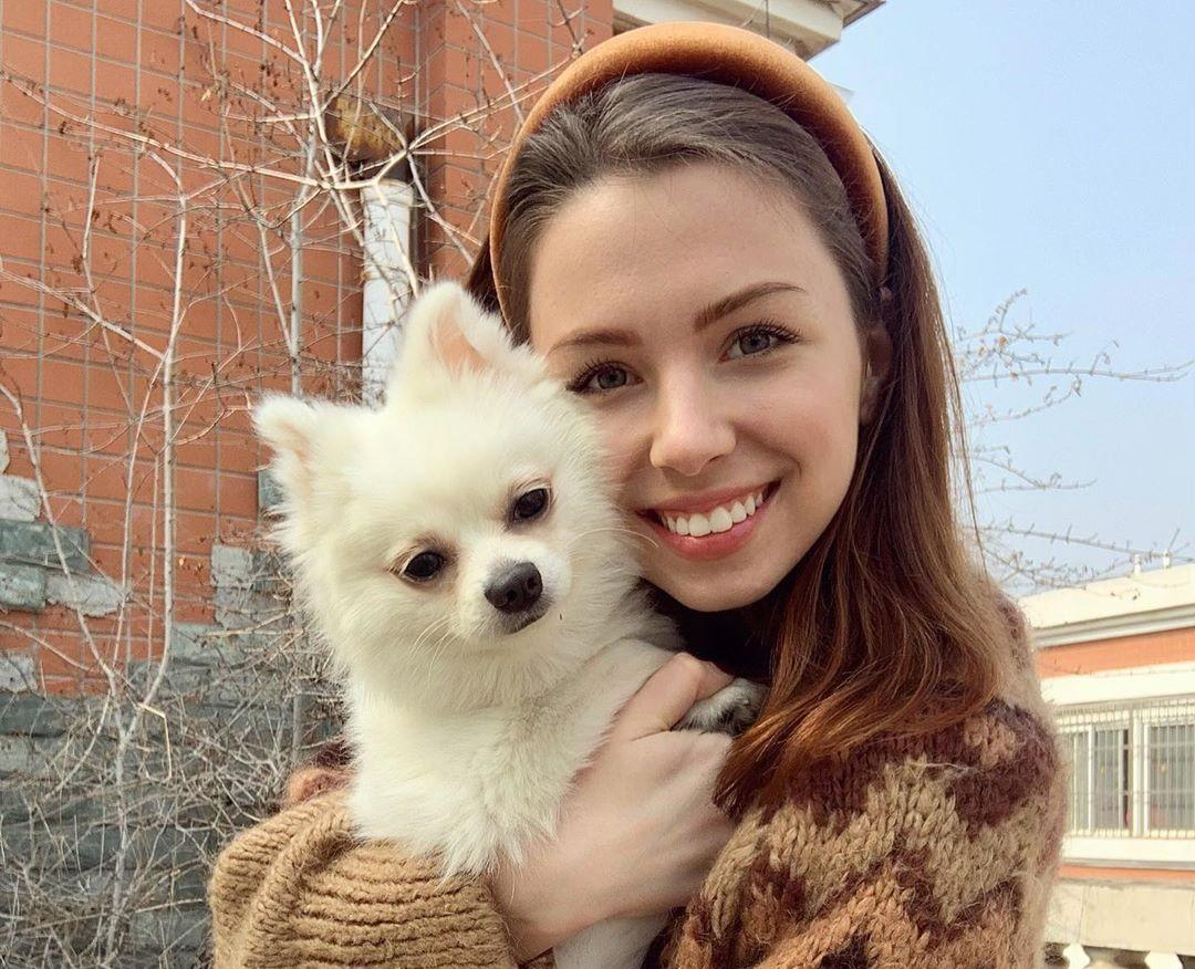 Анастасія Зінченко з собакою / instagram.com/nastyazinchenko