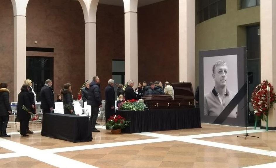 Тим часом результати експертизи щодо причин смерті будуть готові за кілька тижнів \ ТСН Тим часом результати експертизи щодо причин смерті будуть готові за кілька тижнів \ ТСН