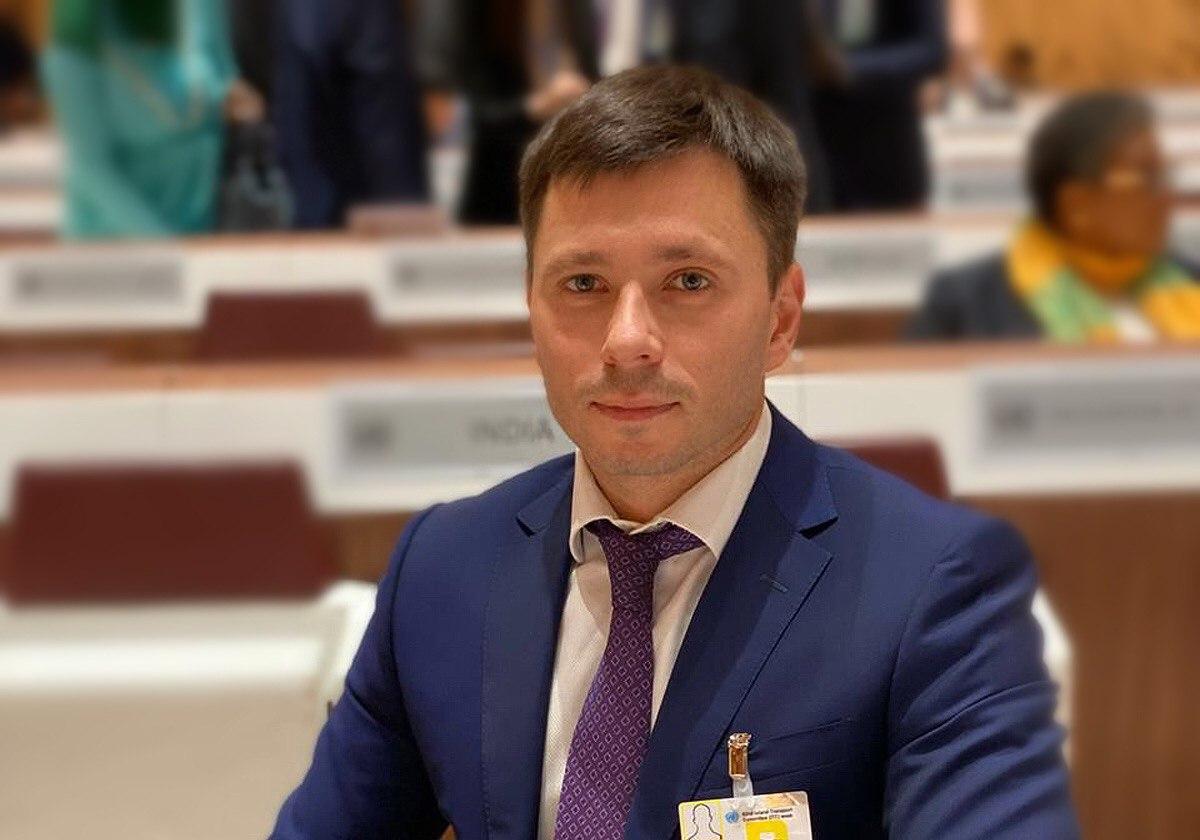 Украина опережает соседей по количеству электромобилей и зарядок к ним - первый замминистра инфраструктуры Украина опережает соседей по количеству электромобилей и зарядок к ним - первый замминистра инфраструктуры