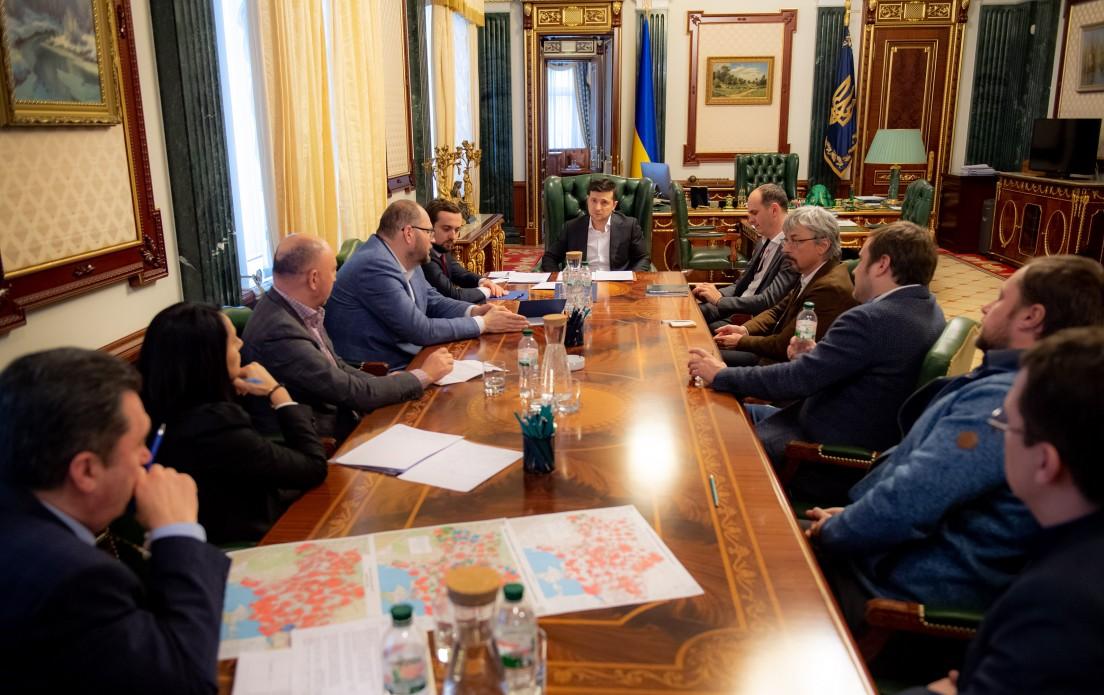 Zelensky meets with top managers of Ukraine's media groups / Photo from president.gov.ua Zelensky meets with top managers of Ukraine's media groups / Photo from president.gov.ua