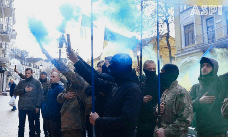Активісти протестували біля офісу ЄБА / aspi.com.ua Активісти протестували біля офісу ЄБА / aspi.com.ua