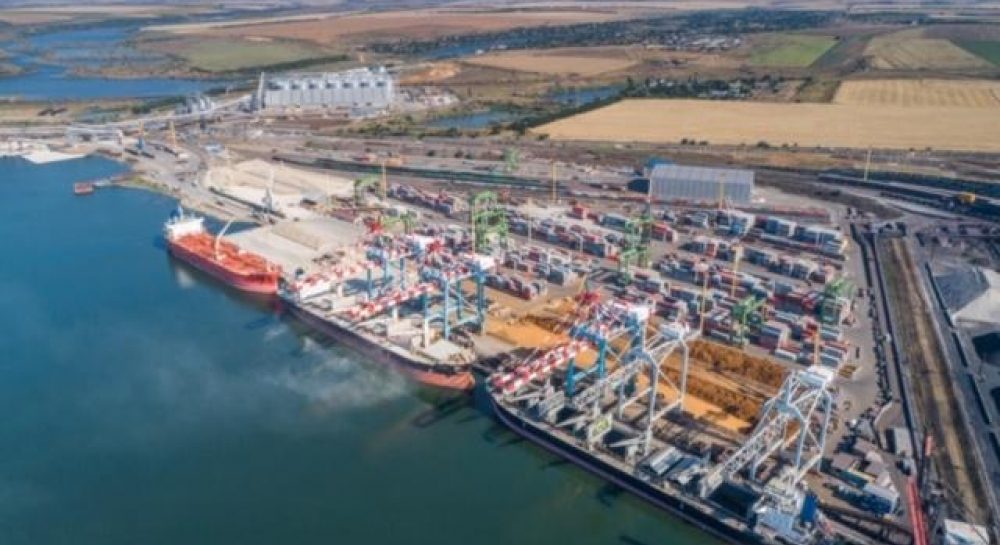 Dubaibased DP World acquiring 51 stake in Ukraine's TIS Container