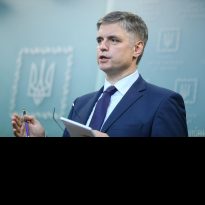 Bloomberg: Ukraine seeks to move on with U.S. now that impeachment is over