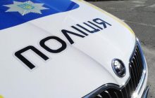 У Сумах затримали жінку-адвоката, яка систематично анонімно "мінувала" суди