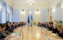 Разумков: Украина готова помогать тем, кто готов в ней работать
