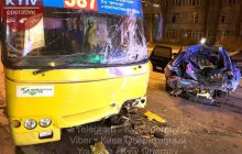 "Бухущий в зюзю": в Киеве произошло ДТП при участии маршрутки, четверо пострадавших