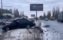 В Харькове на пешеходном переходе сбили насмерть двоих женщин (фото, видео)
