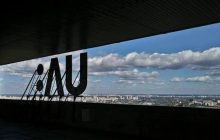 UA:Первый ответил Зеленскому по возможному судебному иску против журналистов "Схем"