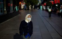 Армани из-за коронавируса закрыл фабрики и офисы в Италии
