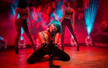 MARUV у відвертому корсеті позвивалася на сцені (фото)