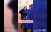 В Росії школяр послав вчительку в нокаут (відео)