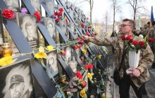 Справу про меморіал Небесній сотні відкрили спеціально до річниці Євромайдану – директор музею