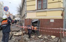 У центрі Харкова обвалився балкон будівлі художнього музею (фото)