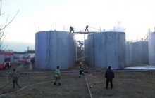 На предприятии в Черниговской области загорелся резервуар с бензином (фото)