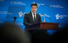 Зеленский обещает переселенцам из Крыма 500 квартир и большой хаб для обслуживания граждан на Чонгаре