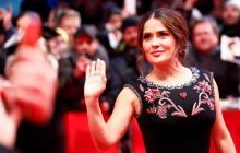 53-летняя Сальма Хайек показала идеальную фигуру на красной дорожке Берлинале (фото)