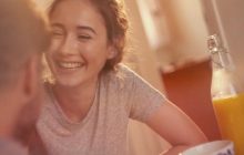 Международный день оптимиста: как научиться быть жизнелюбом и почему это полезно (видео)