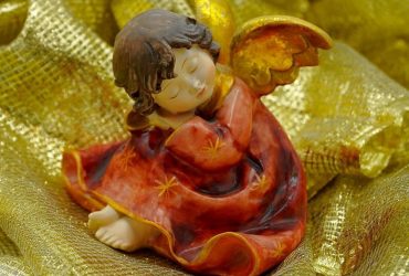 Всі іменини у лютому 2024 року: як назвати хлопчика чи дівчинку