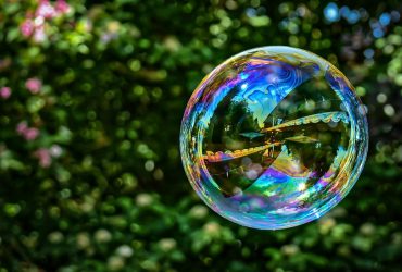 Науковці відкрили формулу ідеальних мильних бульбашок