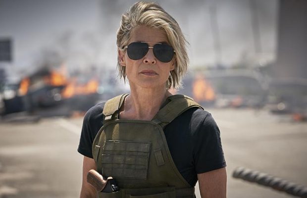 Звезда "Терминатора" Линда Хэмилтон сыграет в сериале про инопланетян
