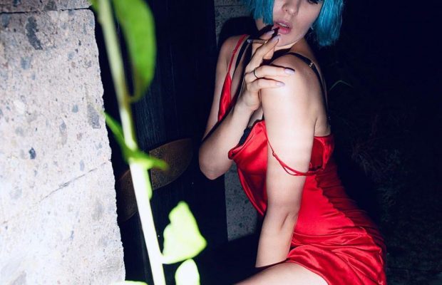 "Секс!": MARUV у червоній білизні завела мережу (фото)