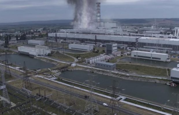 "Краще б "Днище" назвали": в мережі висміяли перший трейлер російського фільму "Чорнобиль: Безодня" (відео)