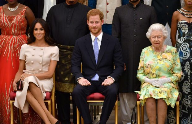 У Єлизавети II відреагували на скандальне інтерв'ю принца Гаррі та Меган Маркл